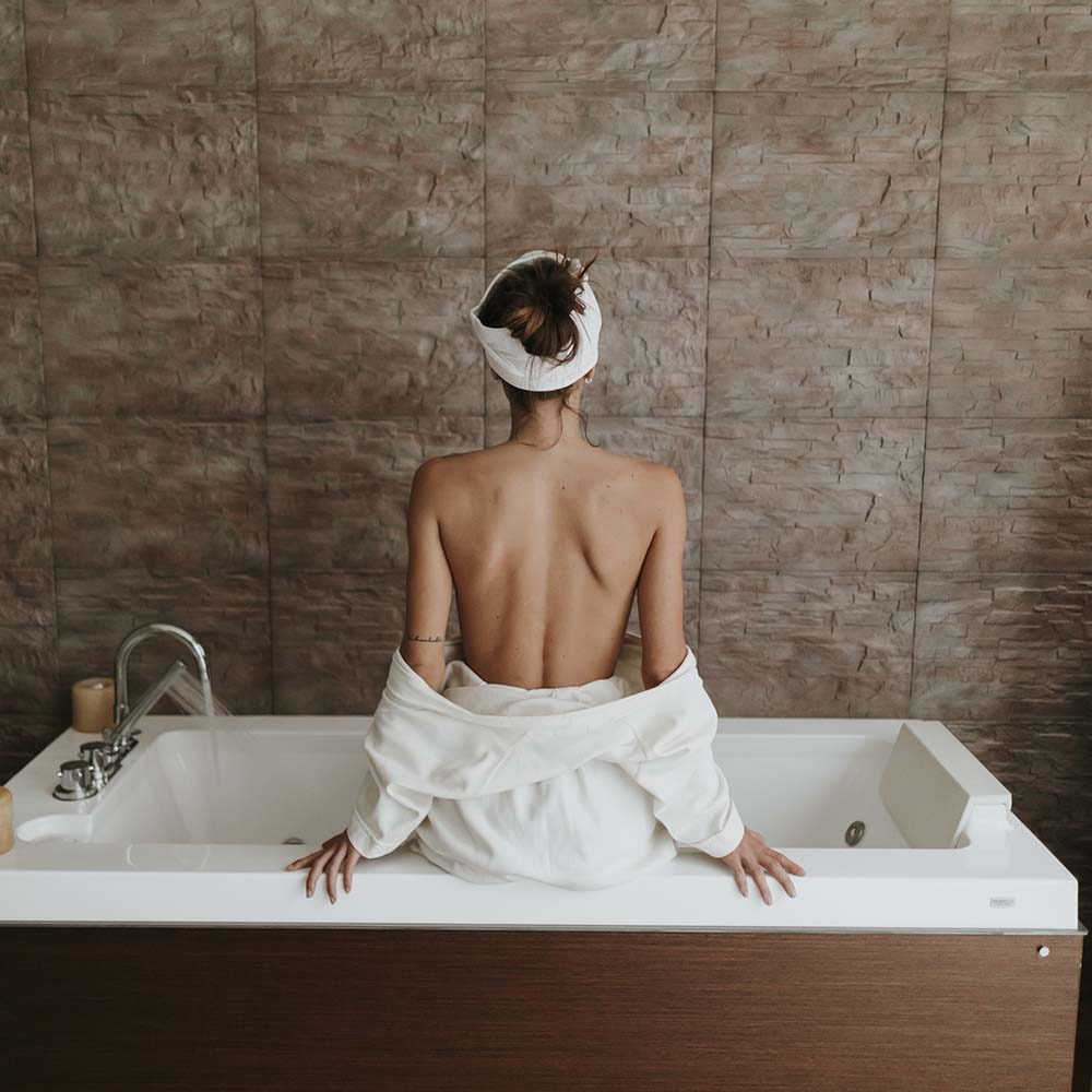 Reiki Healing: How This Gentle Energy Practice Helps Balance Your Life